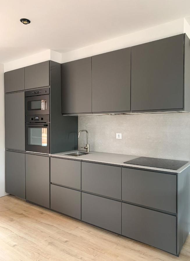 ACOGEDOR APARTAMENTO CON TERRAZA Y PARKING Publico EN COMILLAS Comillas Exterior foto