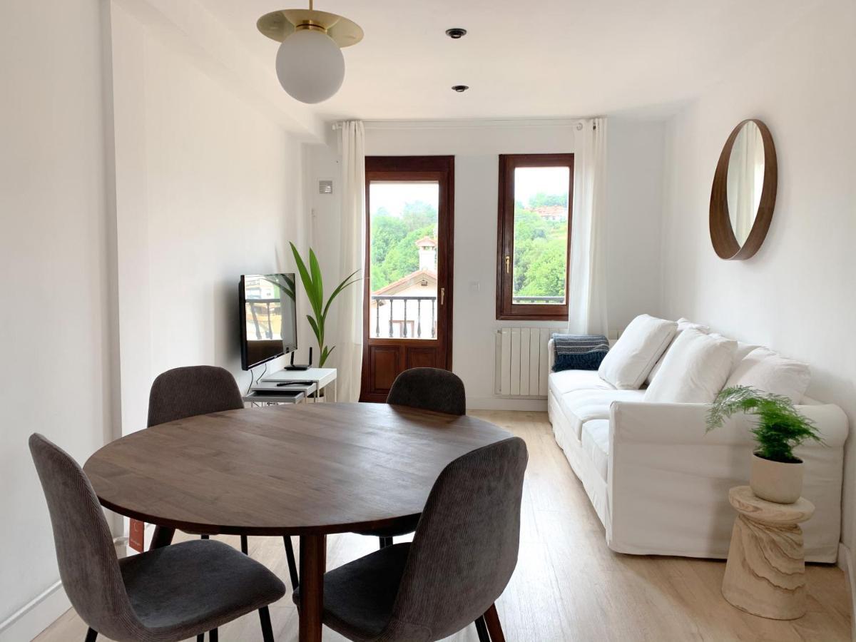 ACOGEDOR APARTAMENTO CON TERRAZA Y PARKING Publico EN COMILLAS Comillas Exterior foto